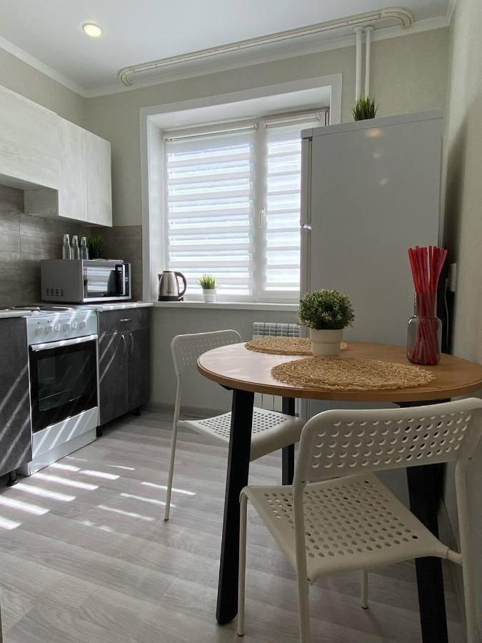 Seafront apartment Pawlodar Exterior foto